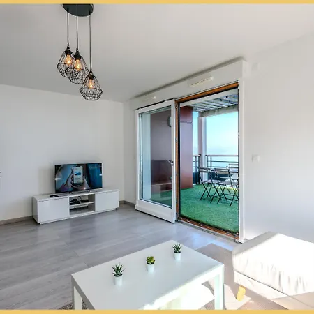 Le Rivage I T3 Bord Du I Apartment Publier